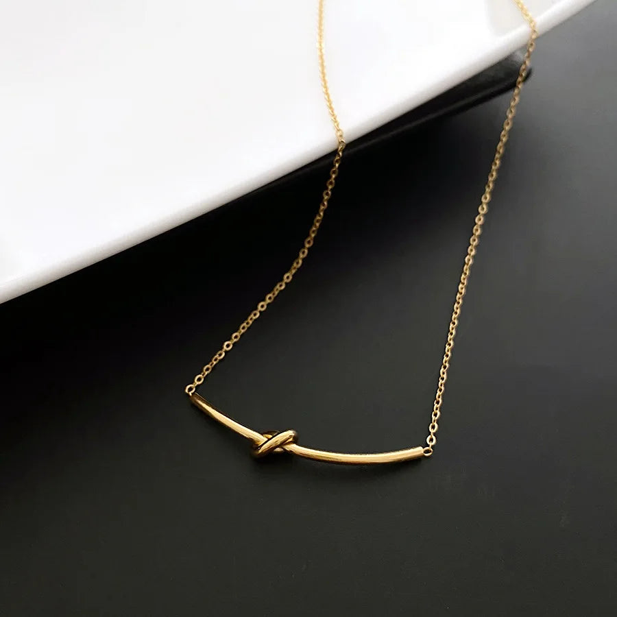 316L stainless steel gold colored knotted pendant necklace for women's elegant new fashion party gift jewelry