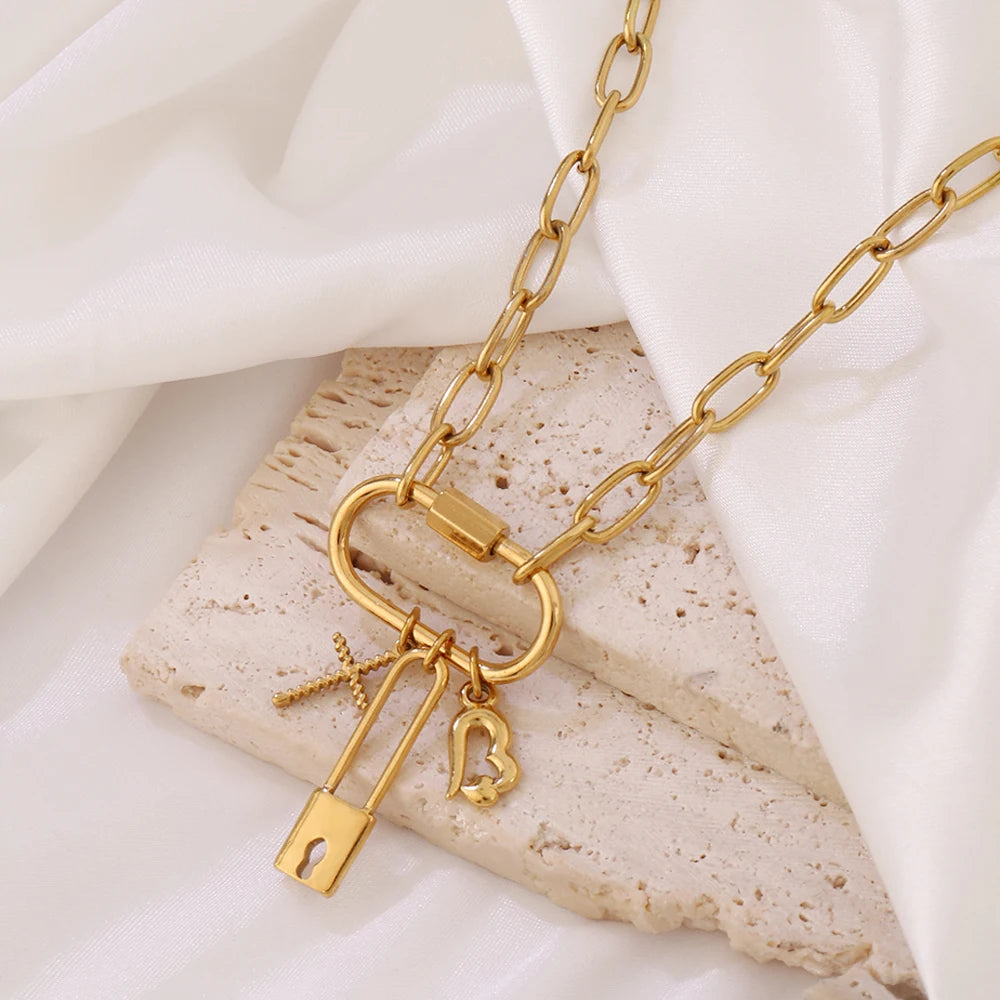 316 Stainless Steel Key Lock Fatima Charm Carabiner Clasp Necklace For Women Men Clover Moon Heart Pendant Necklace Jewelry Gift