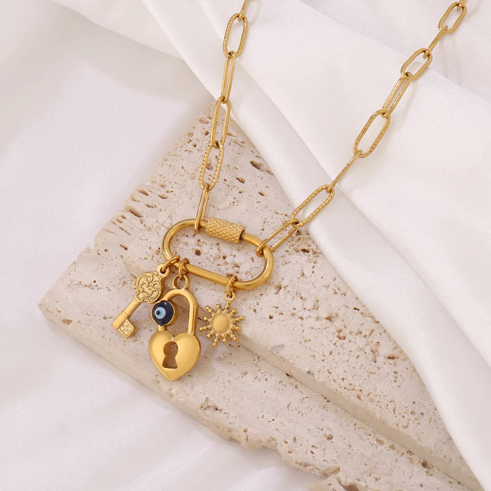 316 Stainless Steel Key Lock Fatima Charm Carabiner Clasp Necklace For Women Men Clover Moon Heart Pendant Necklace Jewelry Gift